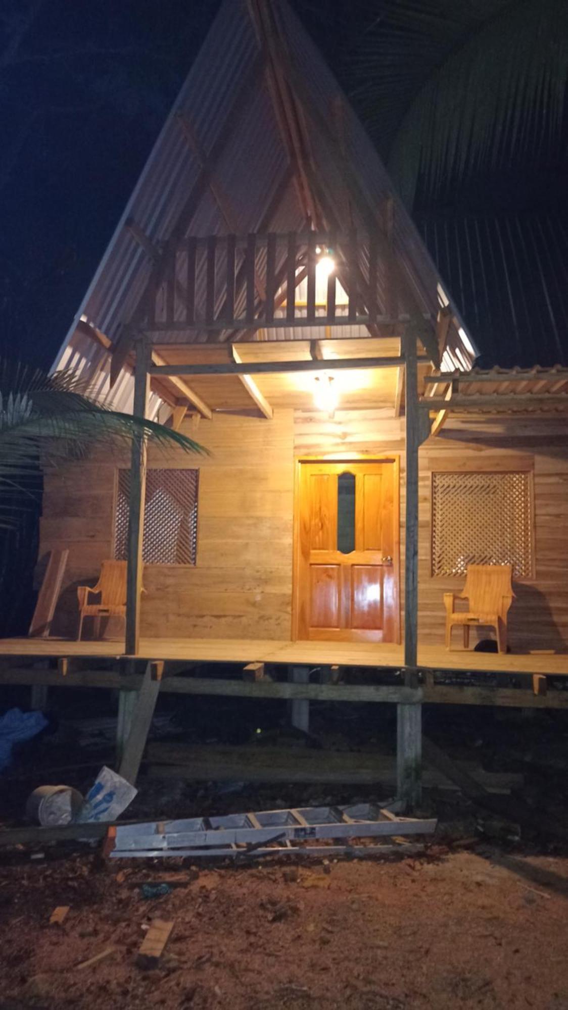 מלון ליווינגסטון Casa Manati מראה חיצוני תמונה