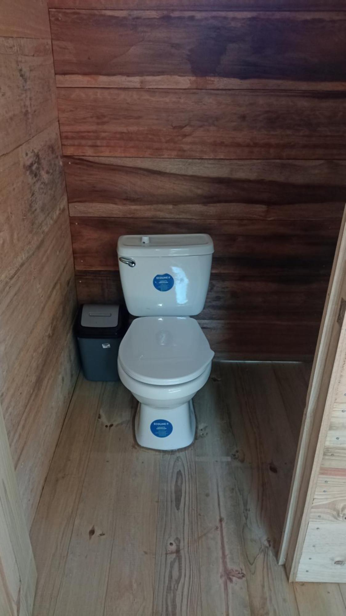מלון ליווינגסטון Casa Manati מראה חיצוני תמונה